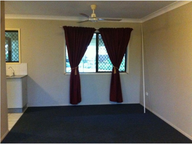 2 Trinca Court, Rasmussen QLD 4815