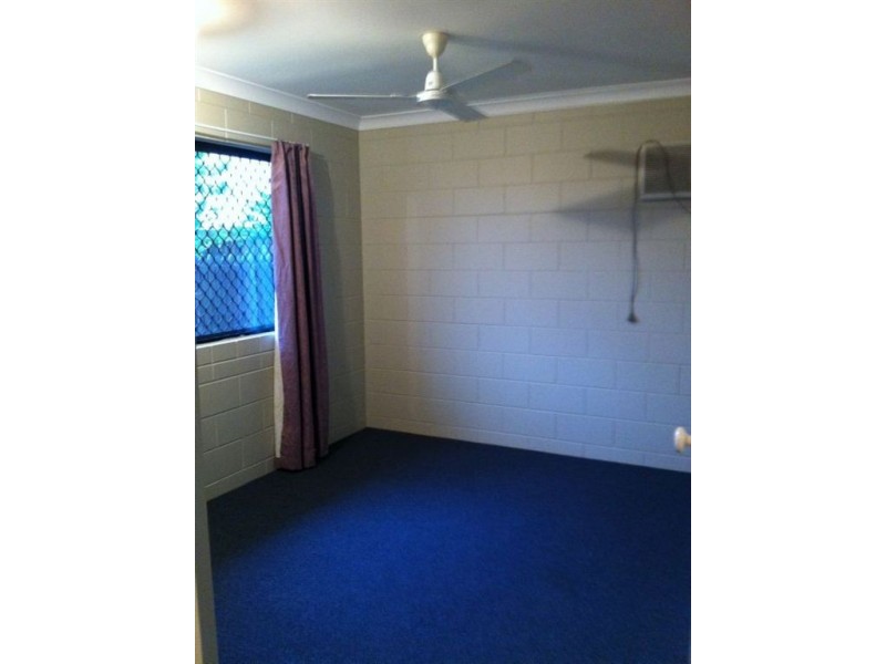 2 Trinca Court, Rasmussen QLD 4815