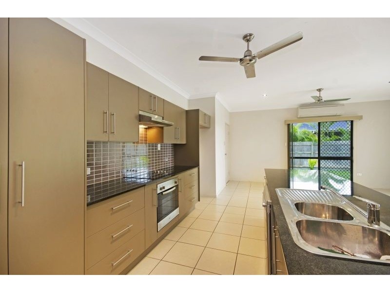 28 Daintree Drive, Bushland Beach QLD 4818