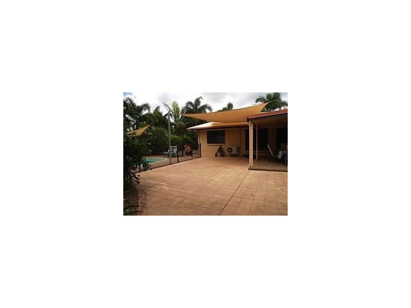 19 Mahogany Court, Bushland Beach QLD 4818