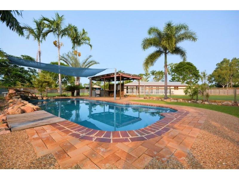 8 Caterina Court, Black River QLD 4818