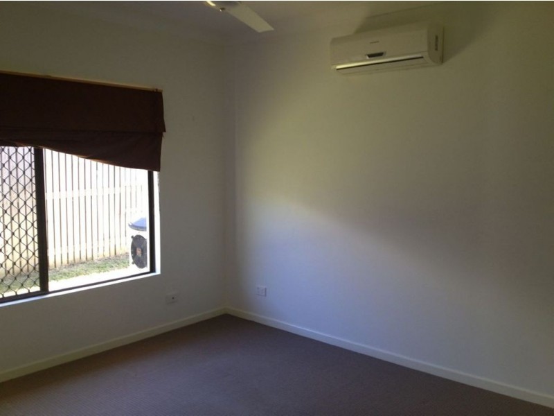 23 Deedes Crescent, Bushland Beach QLD 4818