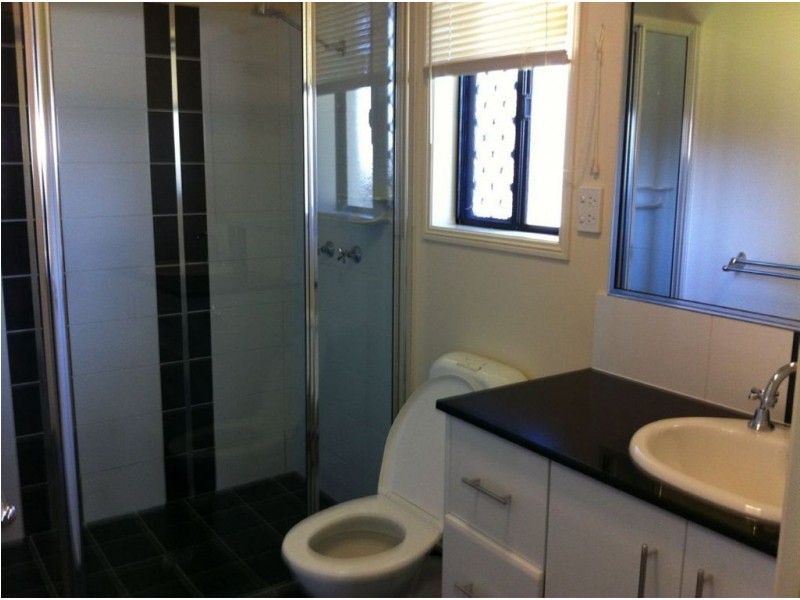 6 Platypus Street, Bushland Beach QLD 4818