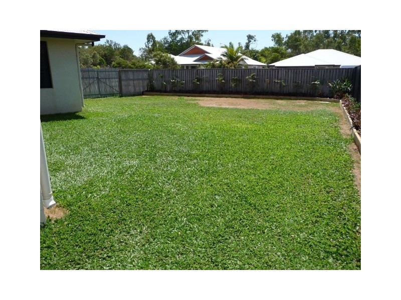 46 Woodwark Drive, Bushland Beach QLD 4818