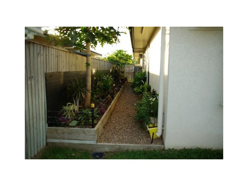 46 Woodwark Drive, Bushland Beach QLD 4818