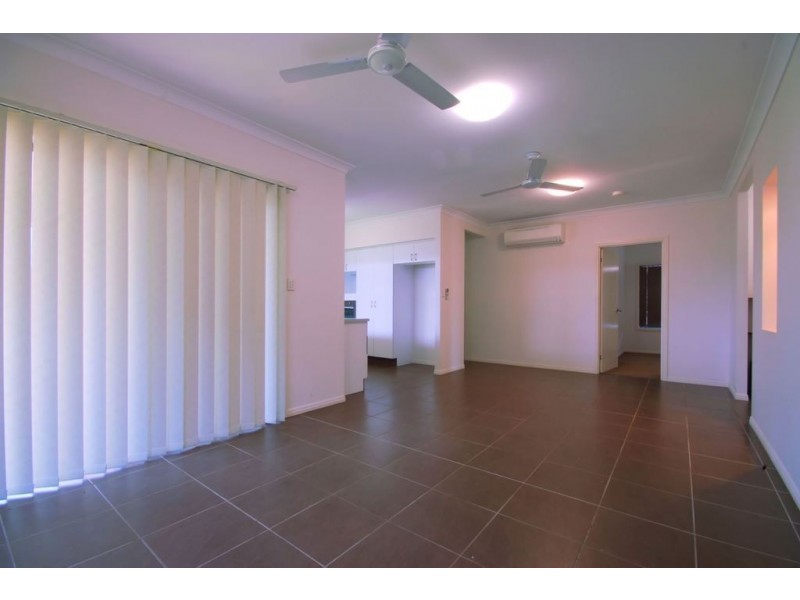 143 Daintree Drive, Bushland Beach QLD 4818