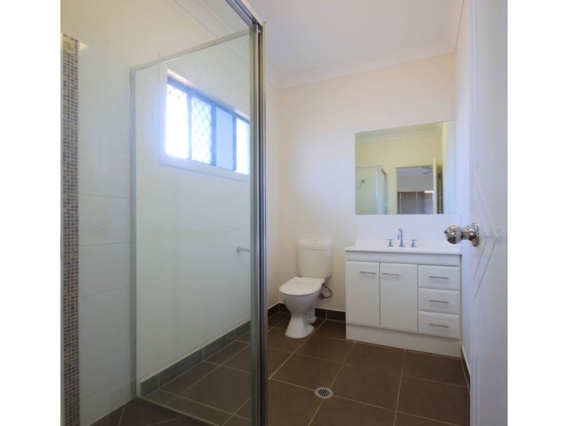 143 Daintree Drive, Bushland Beach QLD 4818