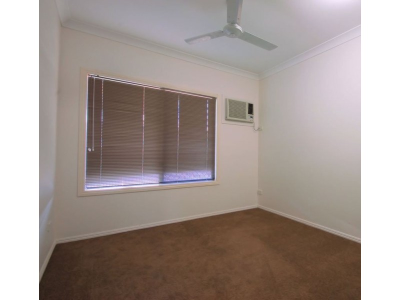 143 Daintree Drive, Bushland Beach QLD 4818