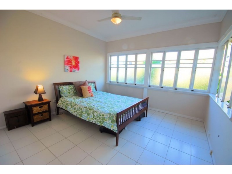 81 Mystic Ave, Balgal Beach QLD 4816