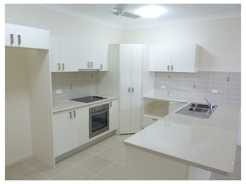 4 Oculina Street, Burdell QLD 4818