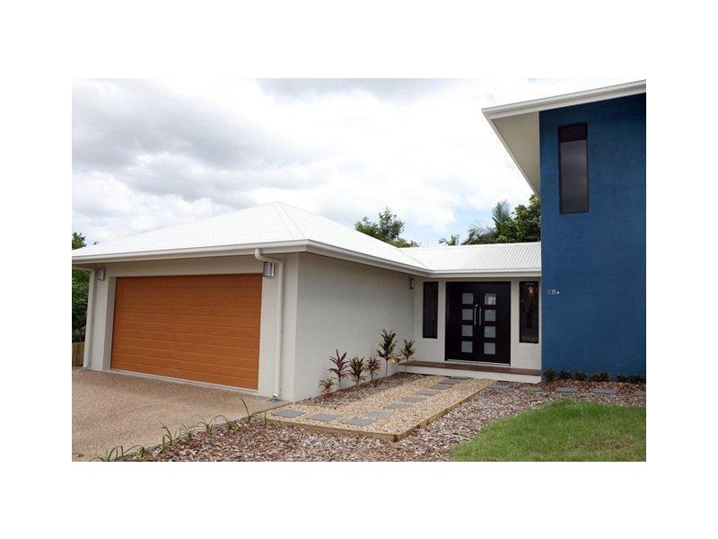 28B Jamaica Cres, Bushland Beach QLD 4818