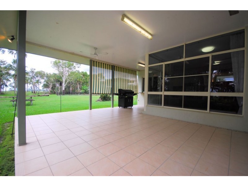 4 The Vines Court, Balgal Beach QLD 4816