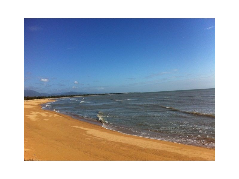 48 The Esplanade, Toolakea QLD 4818
