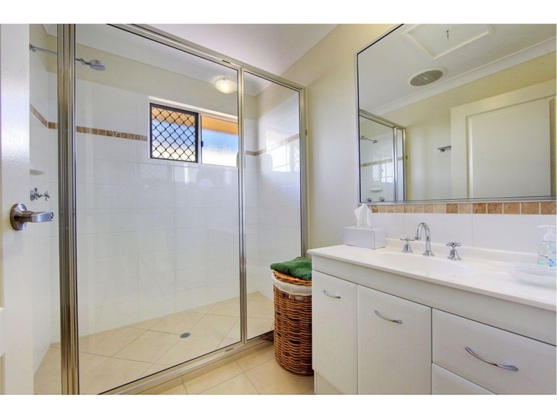 14 Capricorn Drive, Burdell QLD 4818