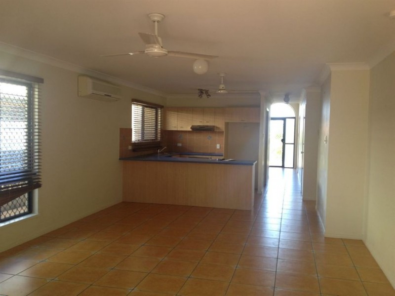 20 Butterfly Crescent, Douglas QLD 4814