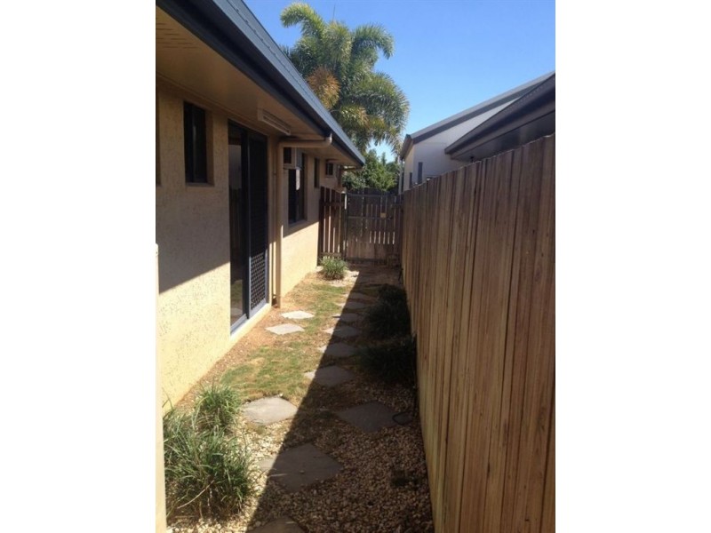 20 Butterfly Crescent, Douglas QLD 4814