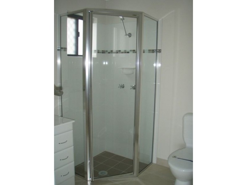 31 Hillock Crescent, Bushland Beach QLD 4818