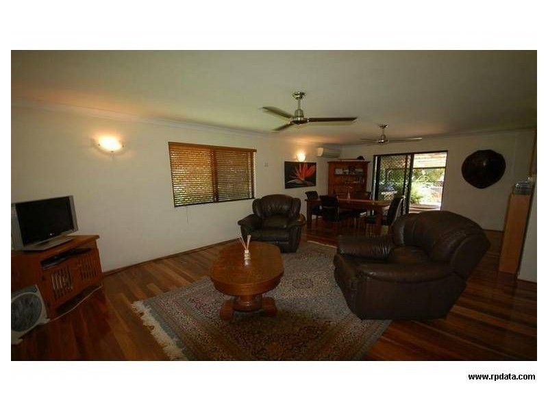 106 Toolakea Beach Road, Bluewater QLD 4818