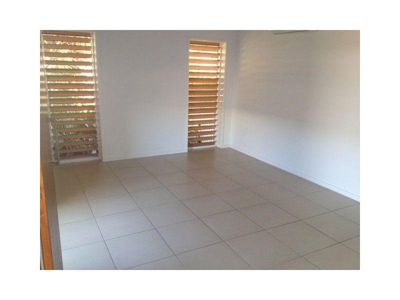 19 Coolaree Drive, Bushland Beach QLD 4818