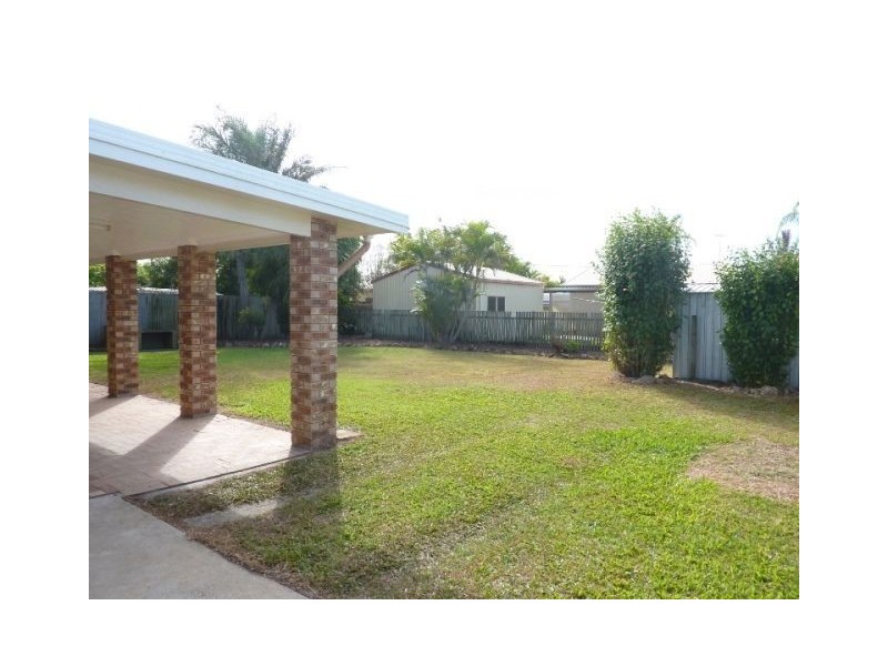 7 Hillview Road, Deeragun QLD 4818