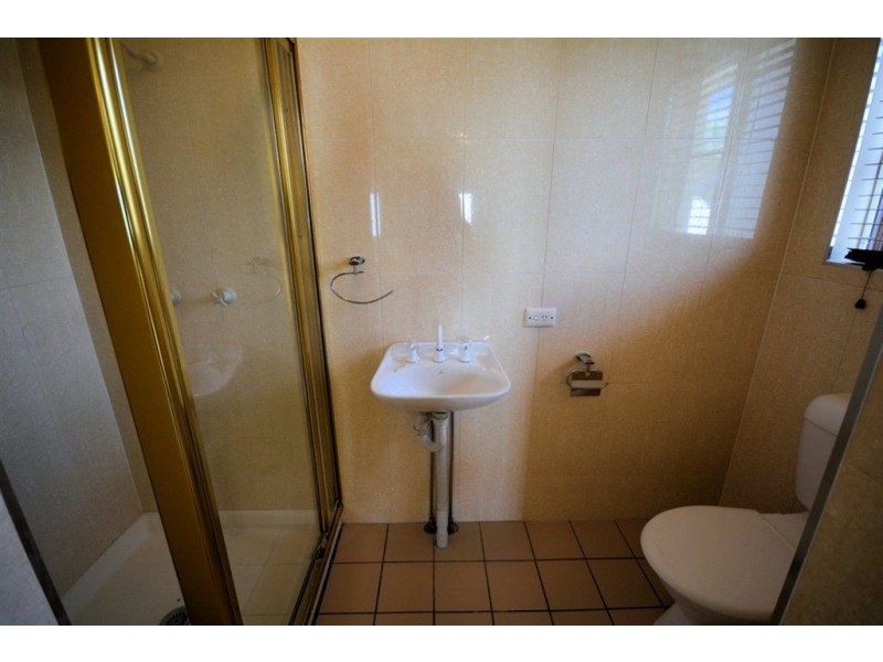 71 Marina Drive, Bushland Beach QLD 4818