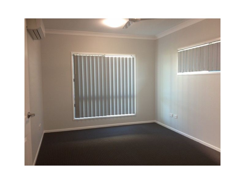 41 Hillock Street, Bushland Beach QLD 4818