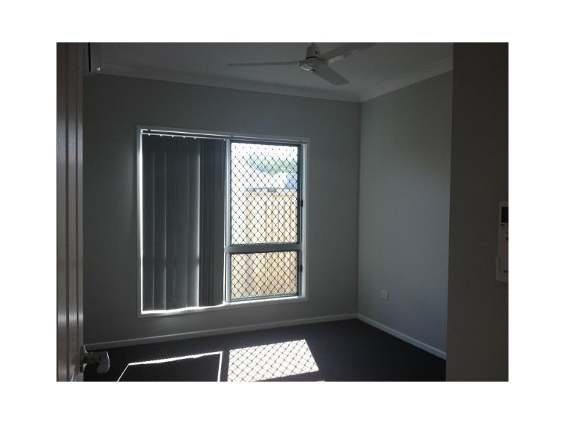 41 Hillock Street, Bushland Beach QLD 4818