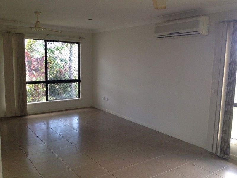 6 Meridian Court, Burdell QLD 4818