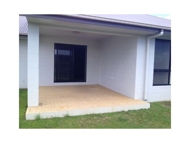 6 Meridian Court, Burdell QLD 4818