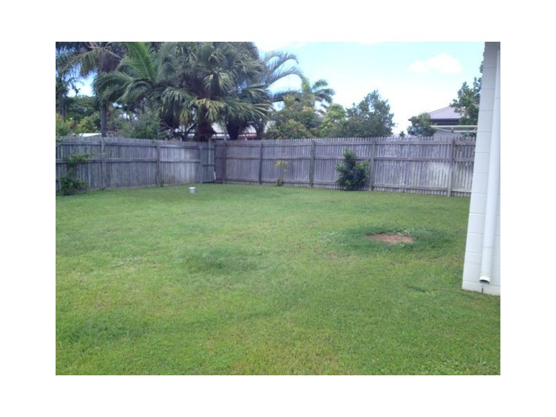 6 Meridian Court, Burdell QLD 4818