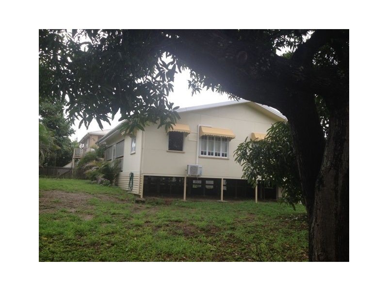13 Cannan Street, South Townsville QLD 4810