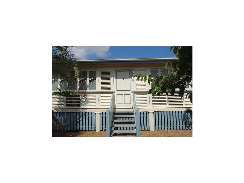 14 Echlin Street, West End QLD 4810