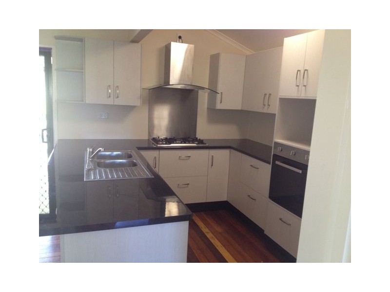 7 Medinah Court, Balgal Beach QLD 4816