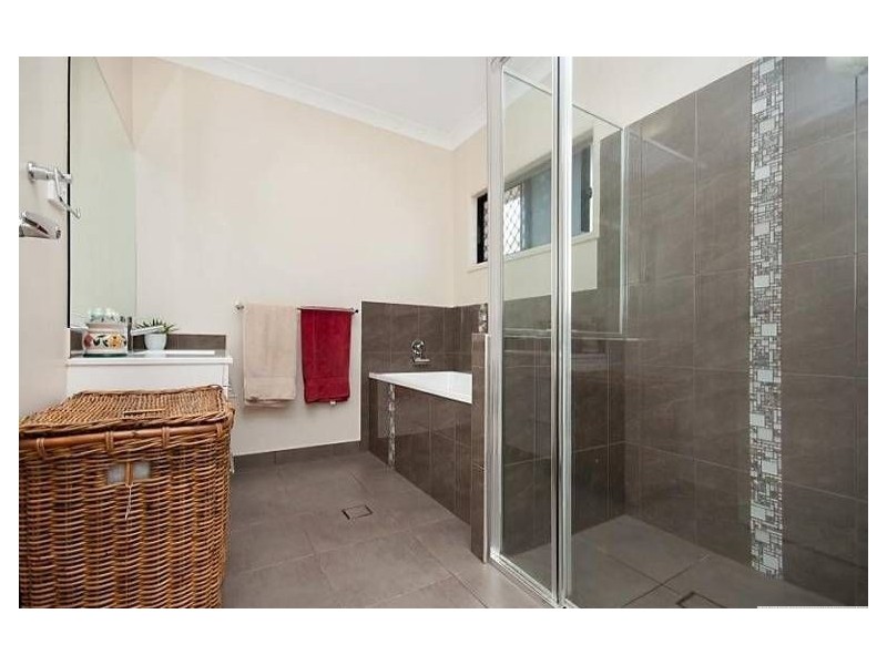 13 Britomart Street, Bushland Beach QLD 4818