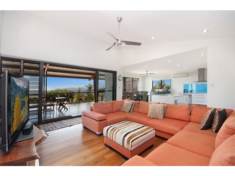 95 Goicoechea Drive, Bushland Beach QLD 4818