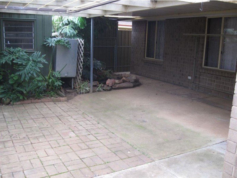 14 Hughes Court, Andrews Farm SA 5114