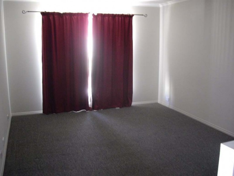 4 Palamountain Drive, Evanston Park SA 5116