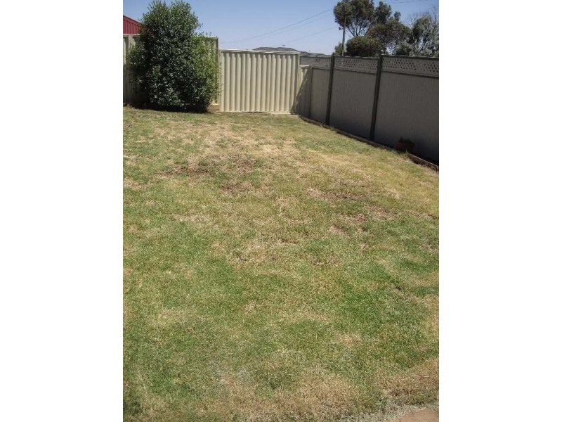 4 Palamountain Drive, Evanston Park SA 5116