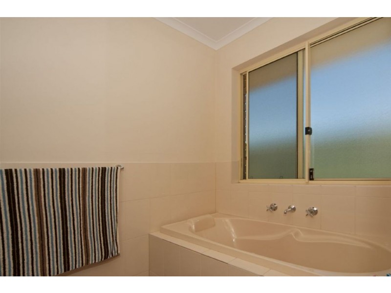 9 Birkett Street, Evanston SA 5116