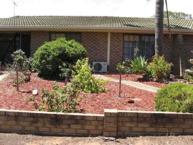 8 High Street, Willaston SA 5118