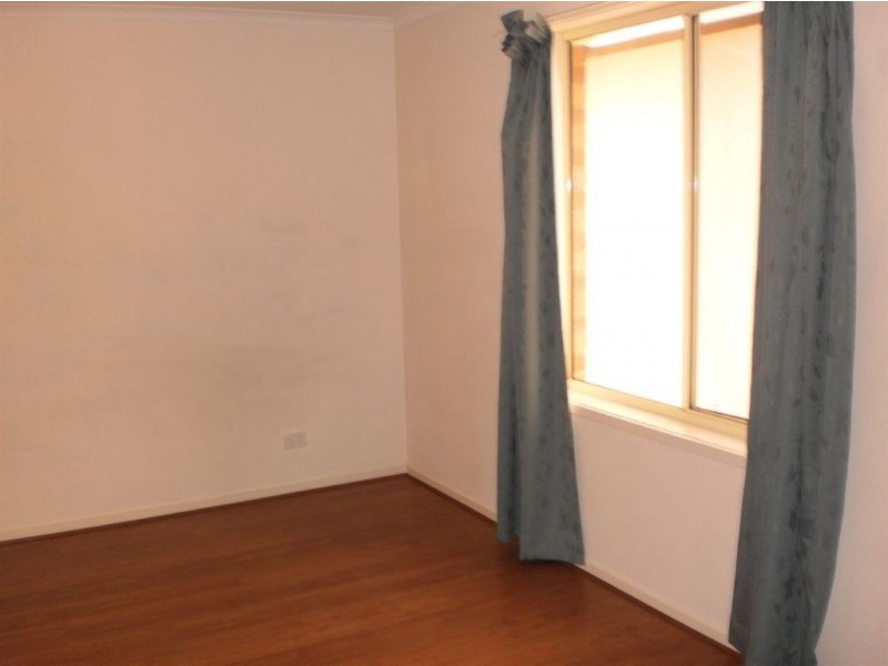 1B Harkness Street, Willaston SA 5118