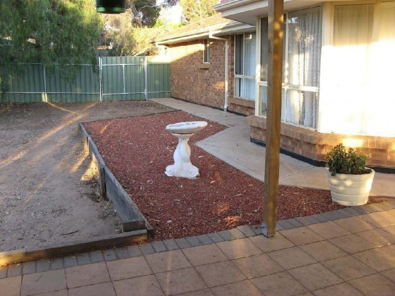 1B Harkness Street, Willaston SA 5118