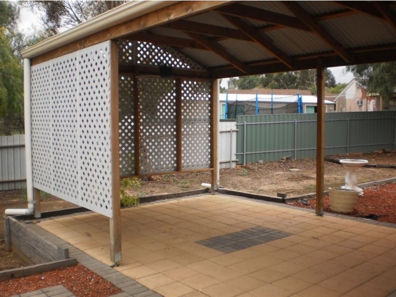 1B Harkness Street, Willaston SA 5118