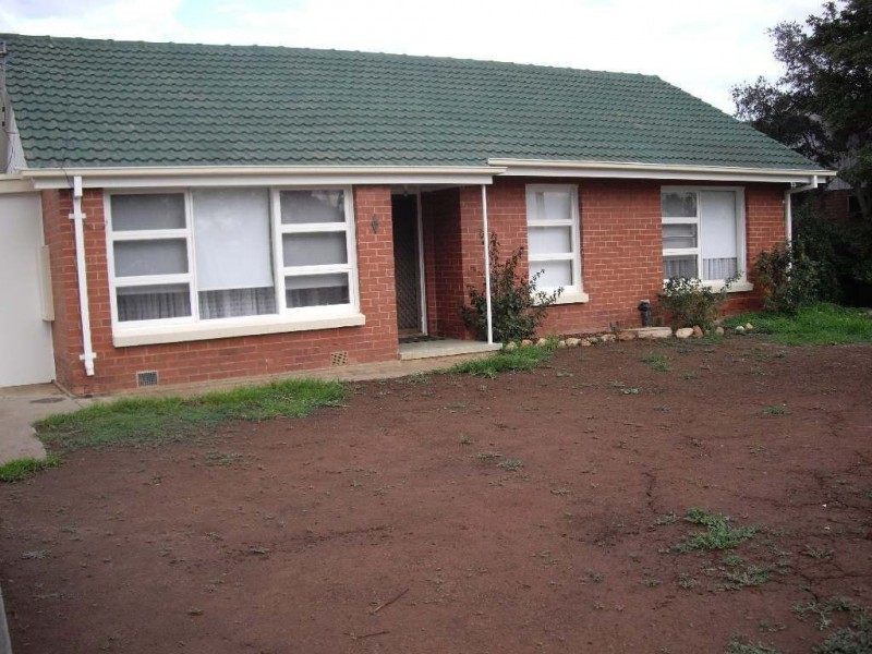 5 Crabb Road, Smithfield Plains SA 5114