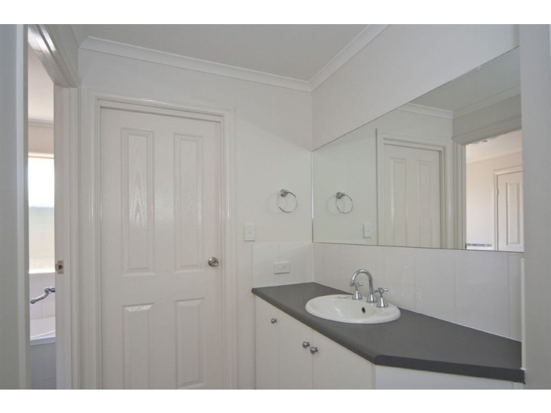 12 Teal Court, Hewett SA 5118