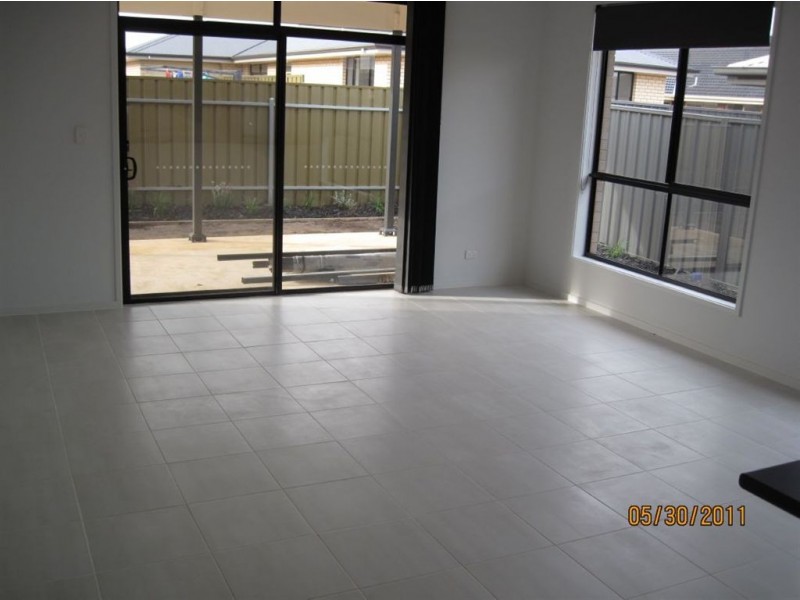 23 Riesling Crescent, Andrews Farm SA 5114