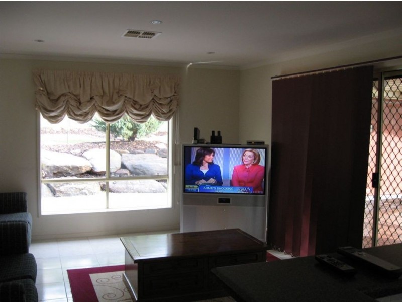 19 Goldfinch Way, Hewett SA 5118