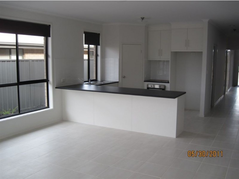 23 Riesling Crescent, Andrews Farm SA 5114