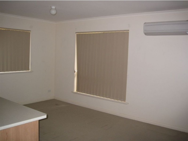 10/6-8 Farrow Road, Evanston SA 5116