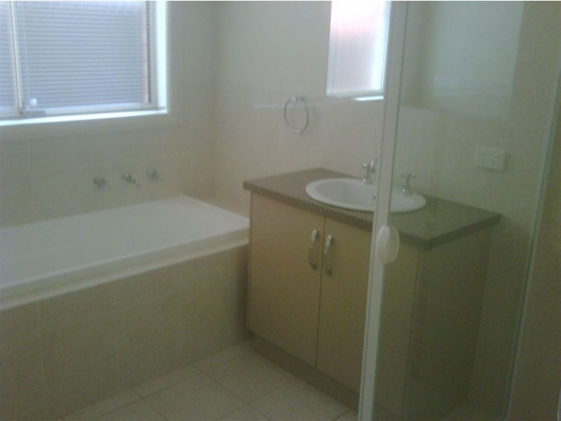 12 East Parkway, Andrews Farm SA 5114